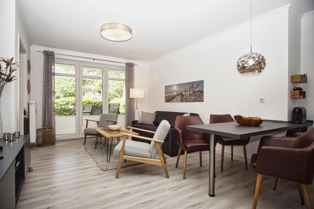 Terrasse, Gratis Nutzung Vom Ahoi Erlebnisbad Und Sauna In Sellin - Meeresblick Fewo 77 Goehren  Exterior photo