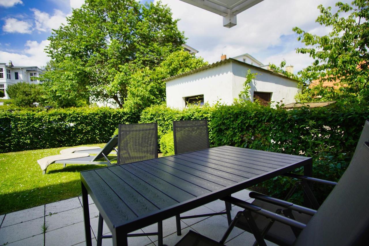 Terrasse, Gratis Nutzung Vom Ahoi Erlebnisbad Und Sauna In Sellin - Meeresblick Fewo 77 Goehren  Exterior photo